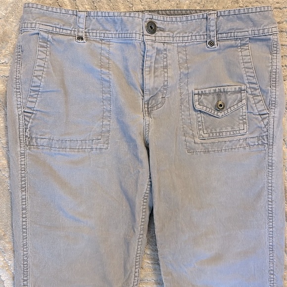 Eddie Bauer Size 8 Women’s Corduroy Jeans Cotton Spandex Blend Pockets like NEW - Picture 4 of 10